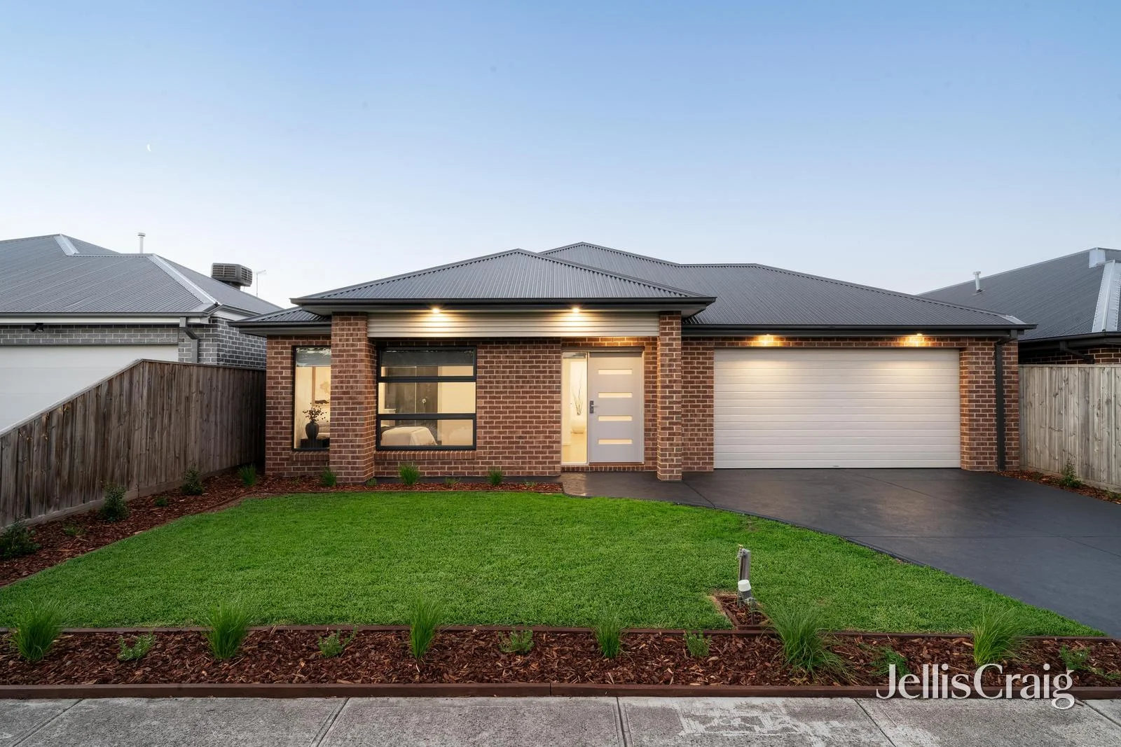 13 Vittorio Road, Mernda VIC 3754
