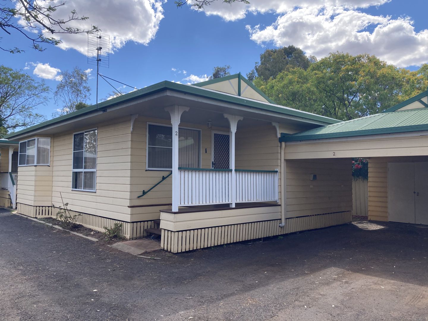 2/8 Patrick Street, Dalby Property History & Address Research Domain