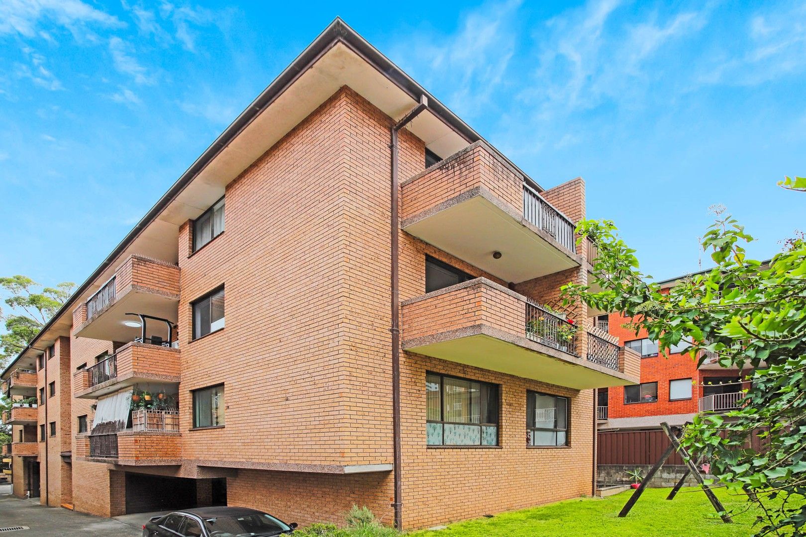 2 bedrooms Apartment / Unit / Flat in 6/10 Early Street PARRAMATTA NSW, 2150