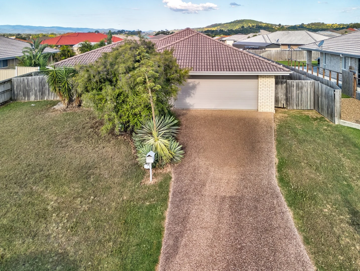 40 Tawney Street, Lowood QLD 4311