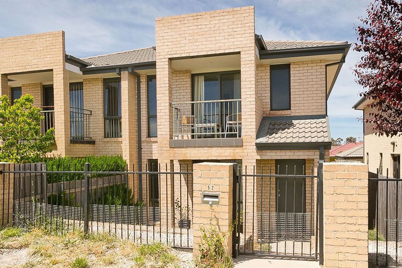 4 bedrooms House in 52 Moonlight Avenue HARRISON ACT, 2914