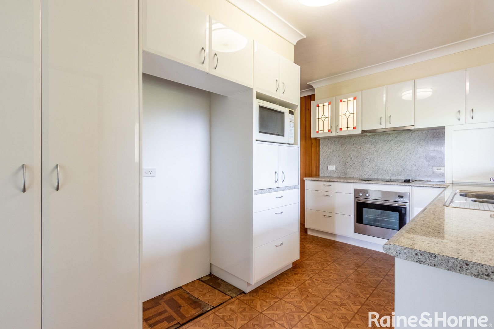 30 College Road, South Bathurst NSW 2795, Image 1