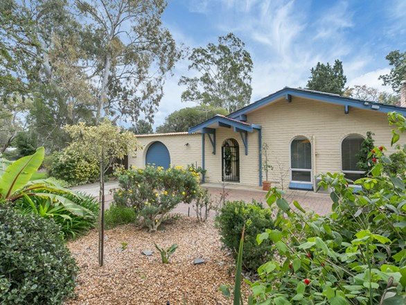 6 Lincoln Drive, Redwood Park SA 5097