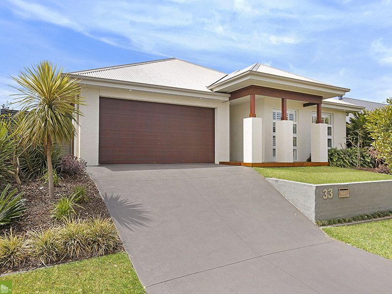 33 Bayview Avenue, Haywards Bay NSW 2530, Image 1