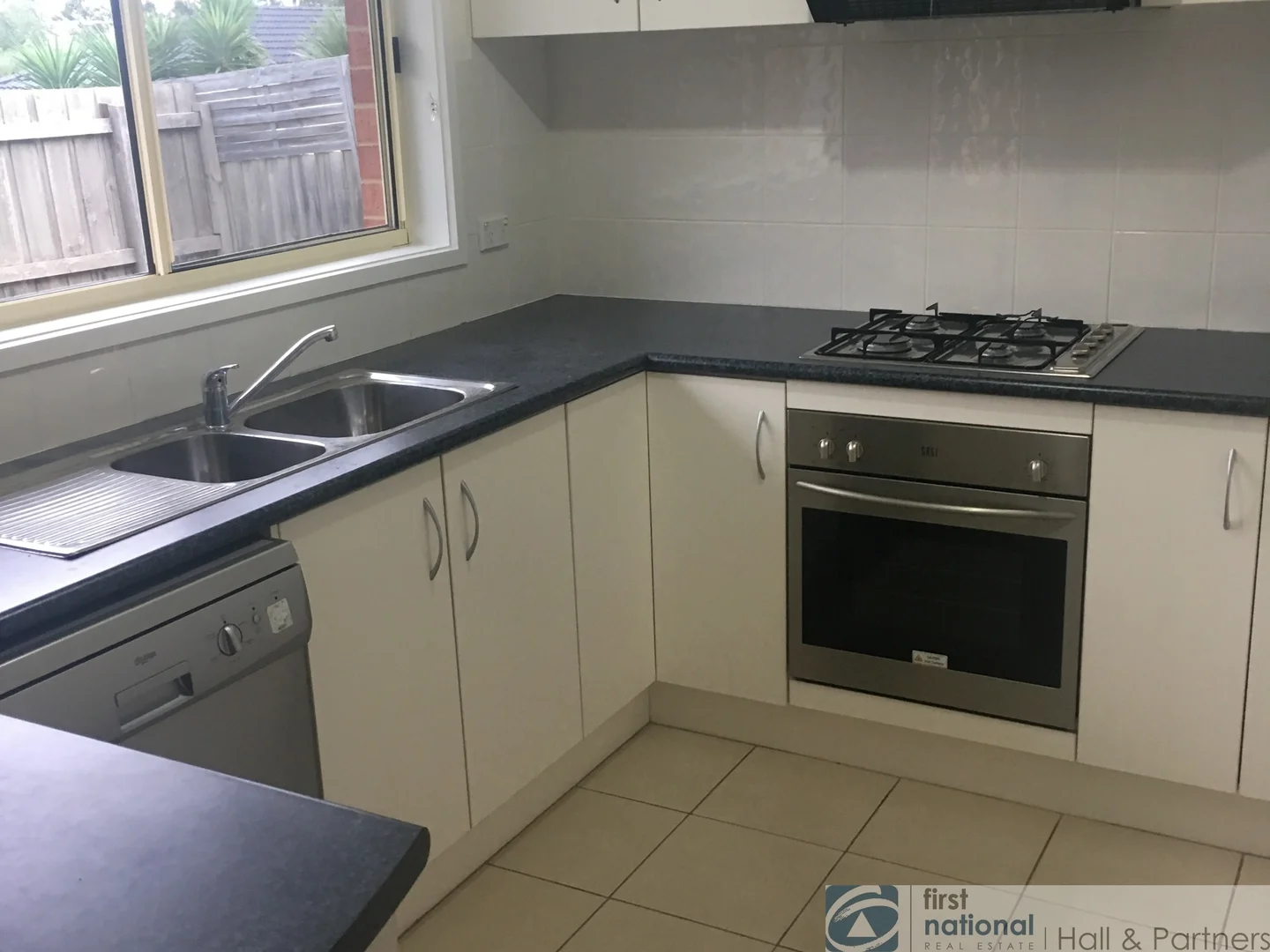 Additional image 2 of 3/38-40 Tuscany Rise, Pakenham VIC 3810