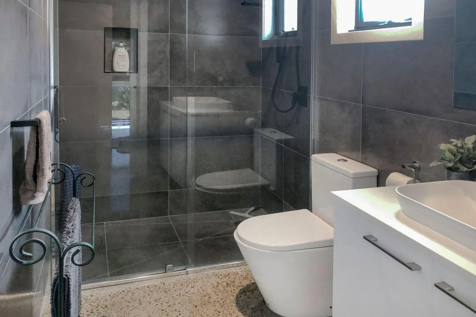 Additional image 7 of 1/183 Dromana Parade, Safety Beach VIC 3936