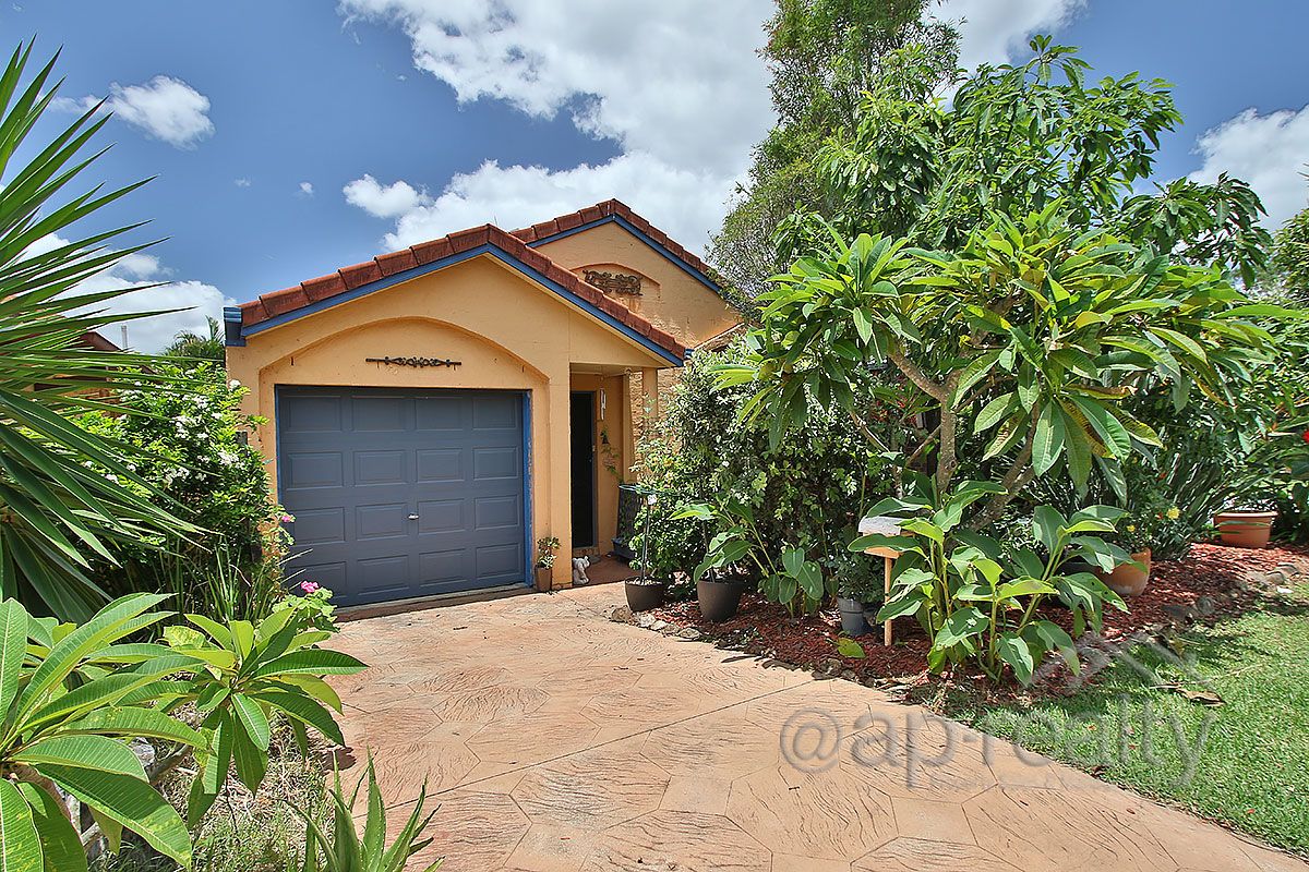3 bedrooms House in 35 Augusta Crescent FOREST LAKE QLD, 4078