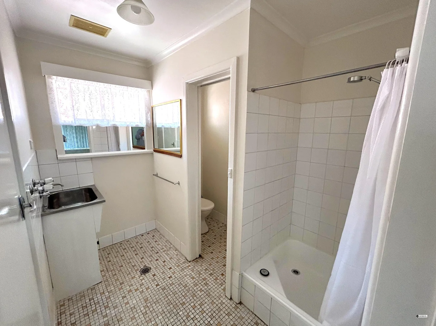 Additional image 5 of 2/495 Hume Street, Albury NSW 2640