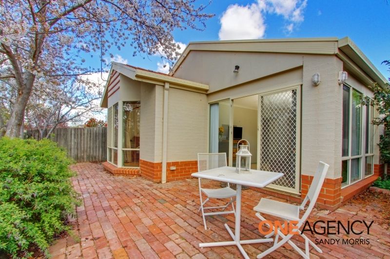 2/7 Grounds Crescent, Greenway ACT 2900, Image 0