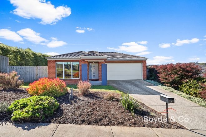 Picture of 8 Sunline Street, DROUIN VIC 3818