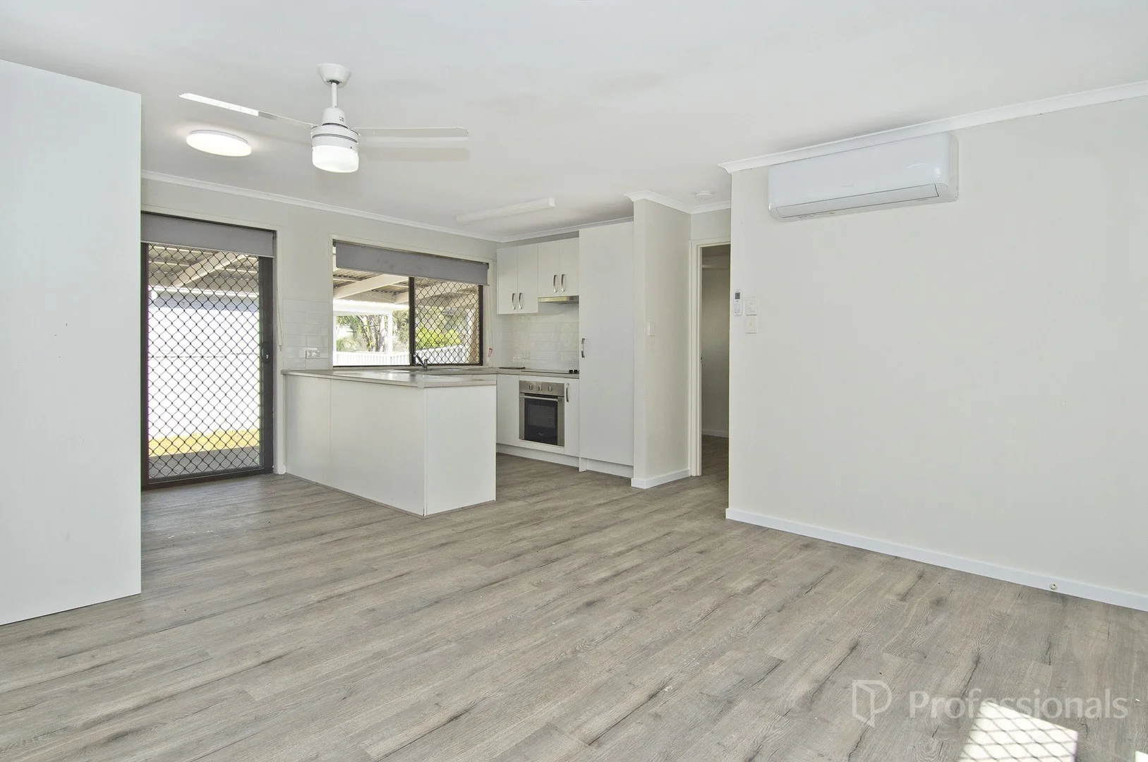 7 Sunscape Drive, Eagleby QLD 4207