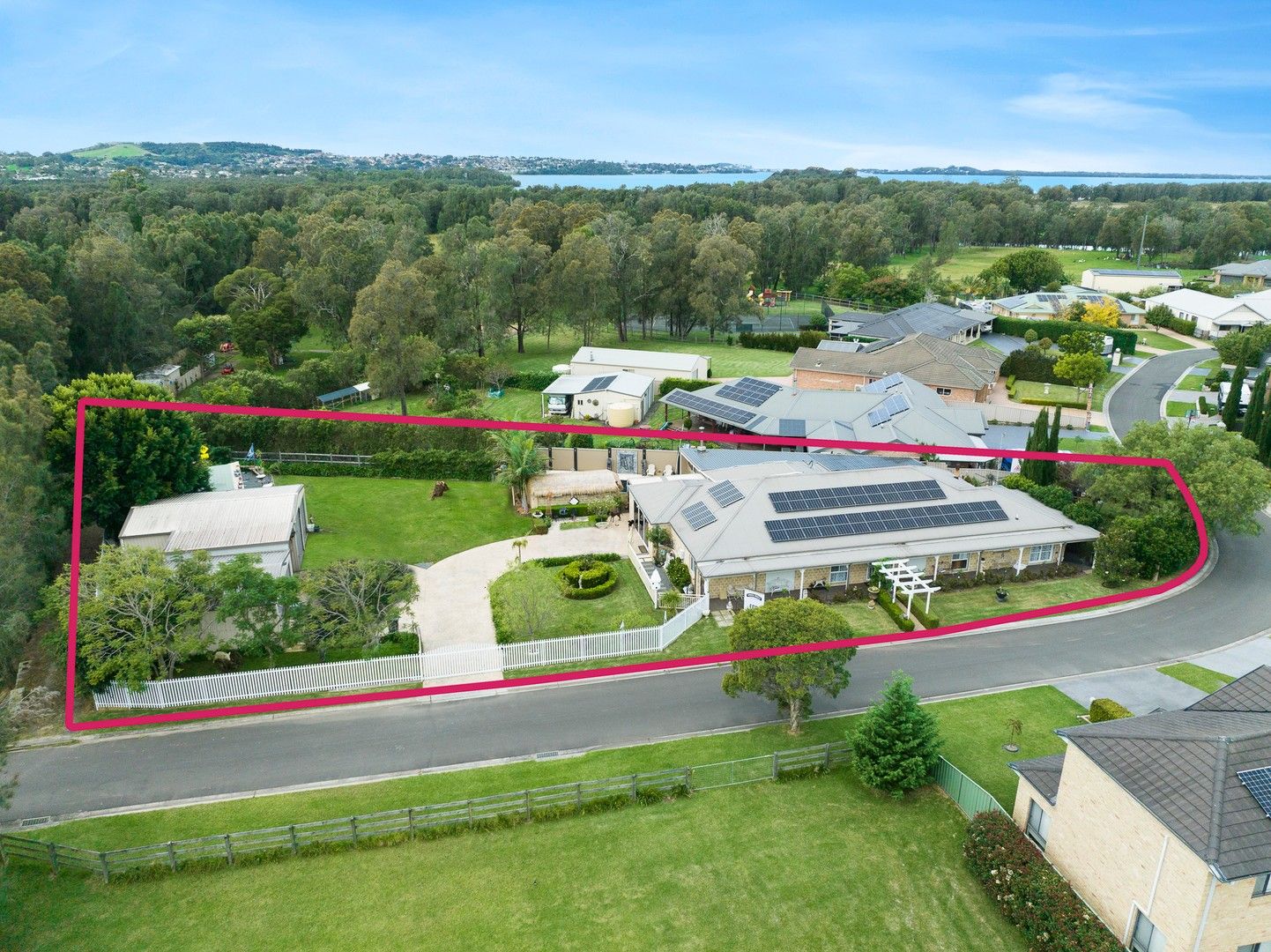 56 Rondanella Drive, Kanahooka NSW 2530, Image 0