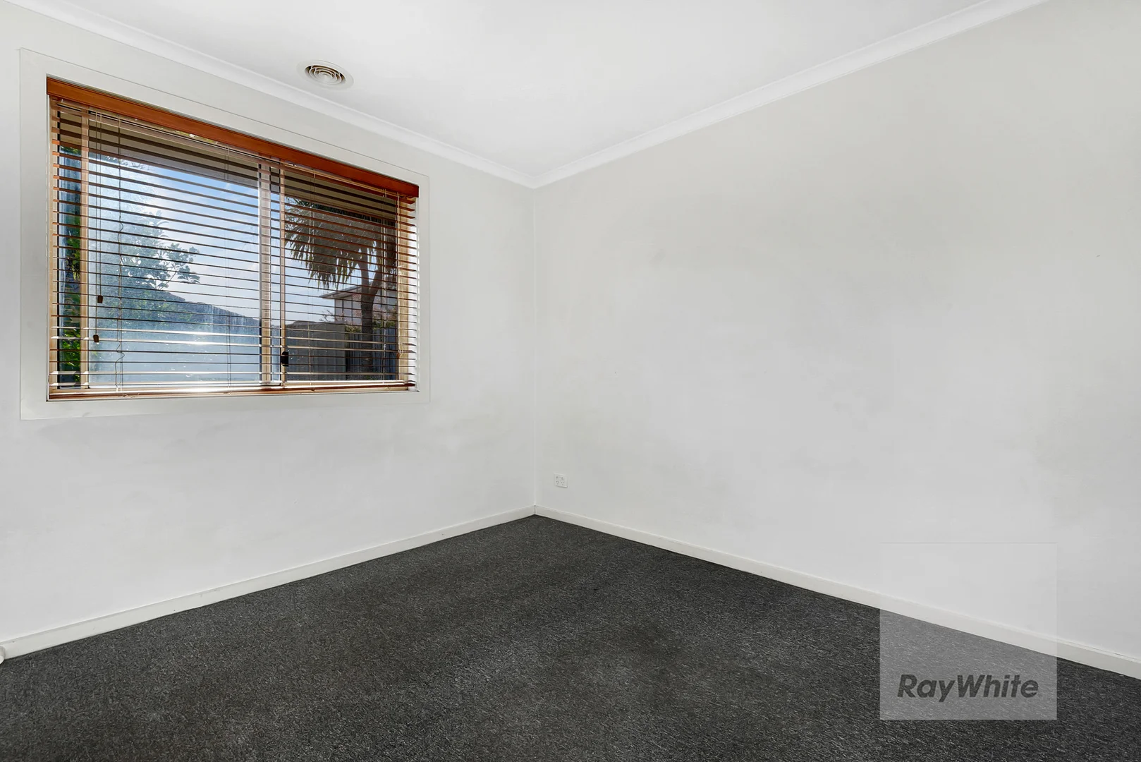 Additional image 2 of 21 Parkhaven Avenue, Kingsbury VIC 3083
