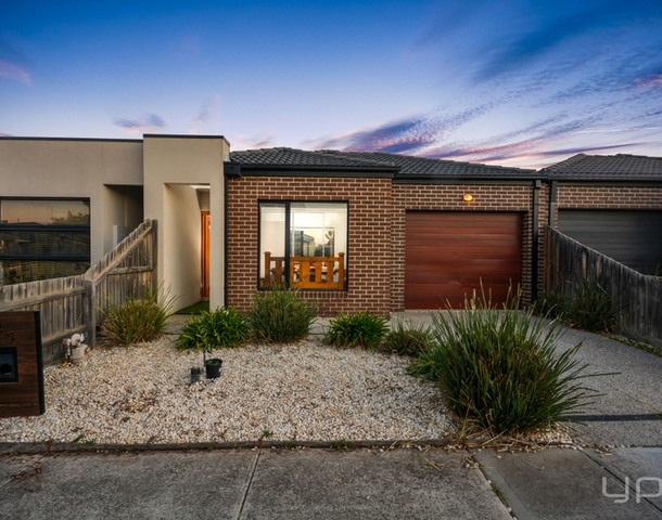 2/5 Greenleaf Circuit, Tarneit VIC 3029