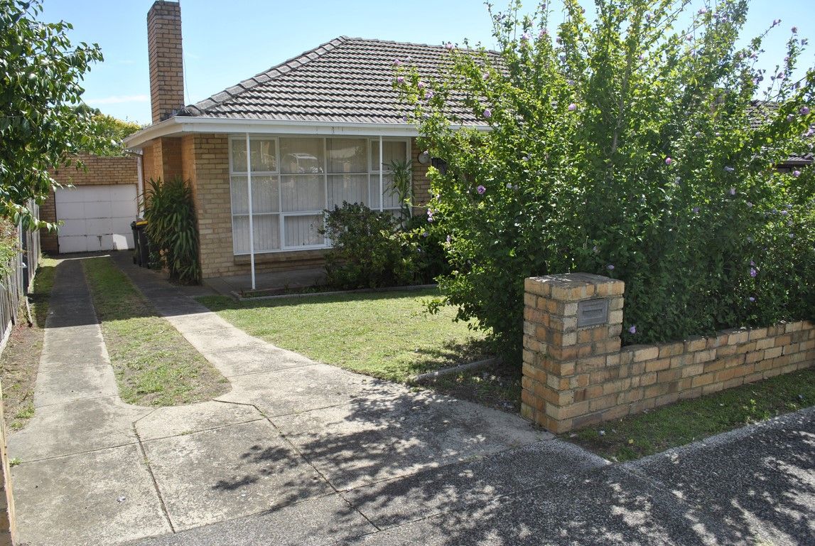 13 Elysium Crescent, Oakleigh East VIC 3166, Image 0
