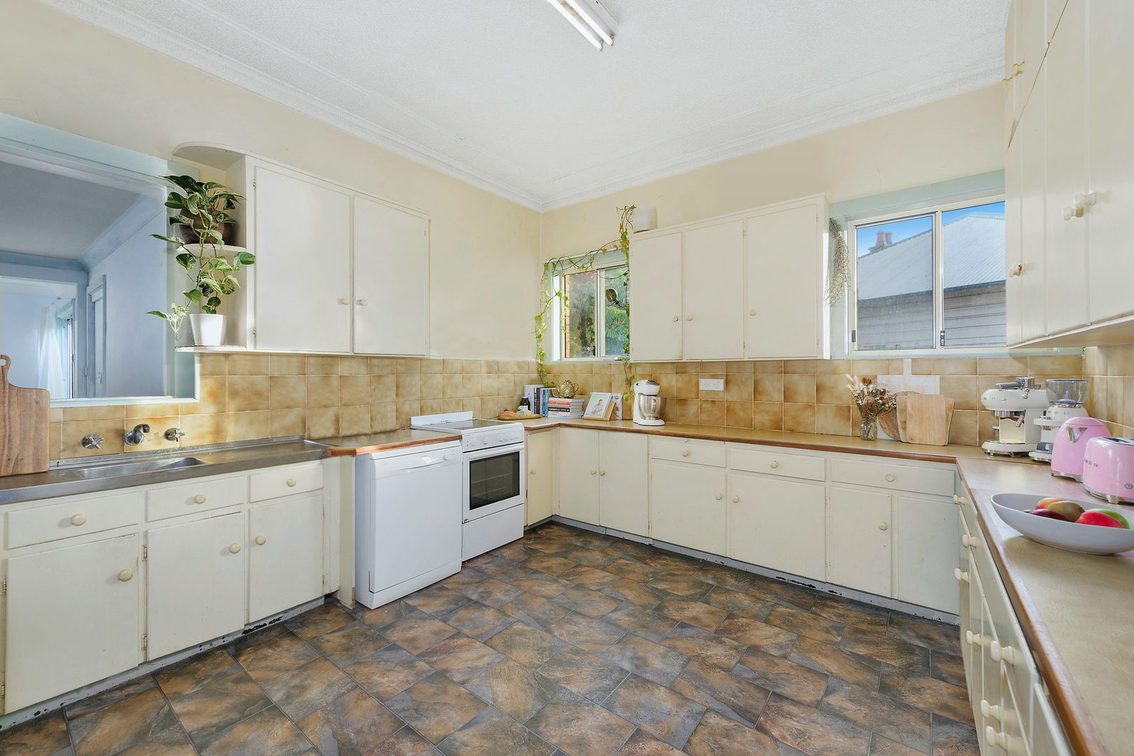 5 Georges Place, Wollongong NSW 2500, Image 2