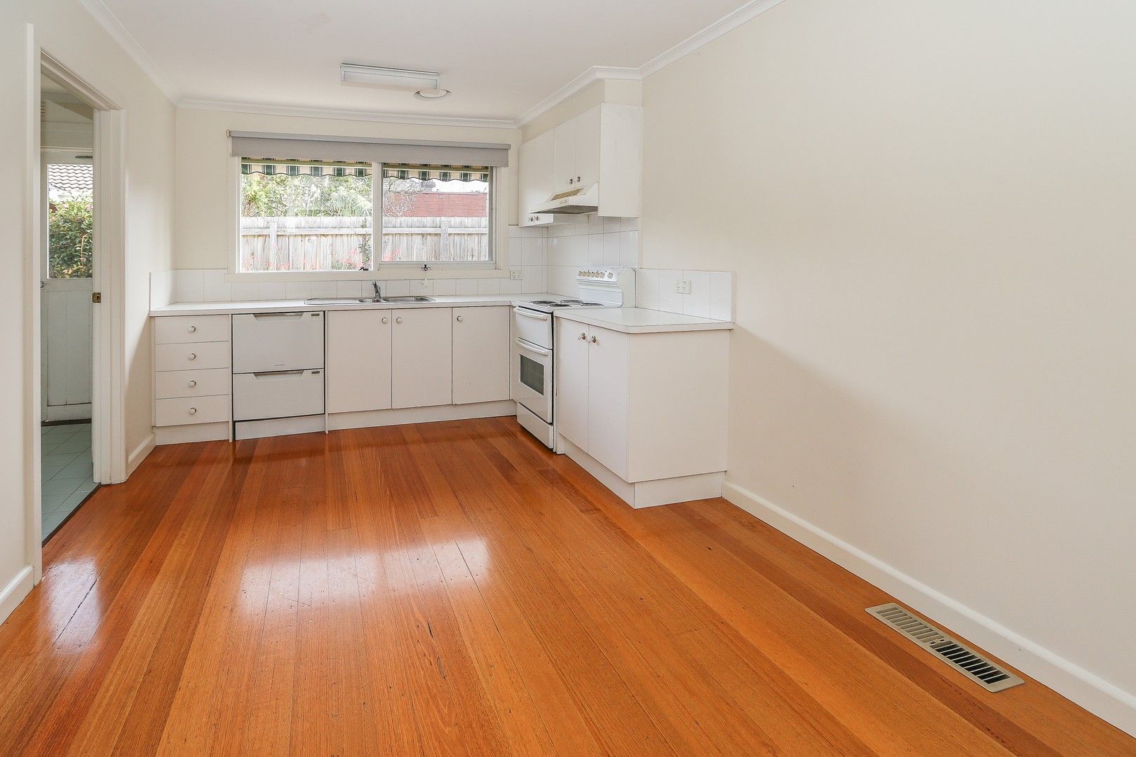 2/3 Clifton Road, Hawthorn East VIC 3123, Image 1