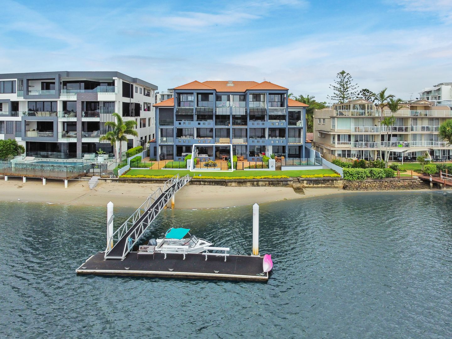 Sold 4/5759 River Esplanade, Mooloolaba QLD 4557 on 05 Mar 2021