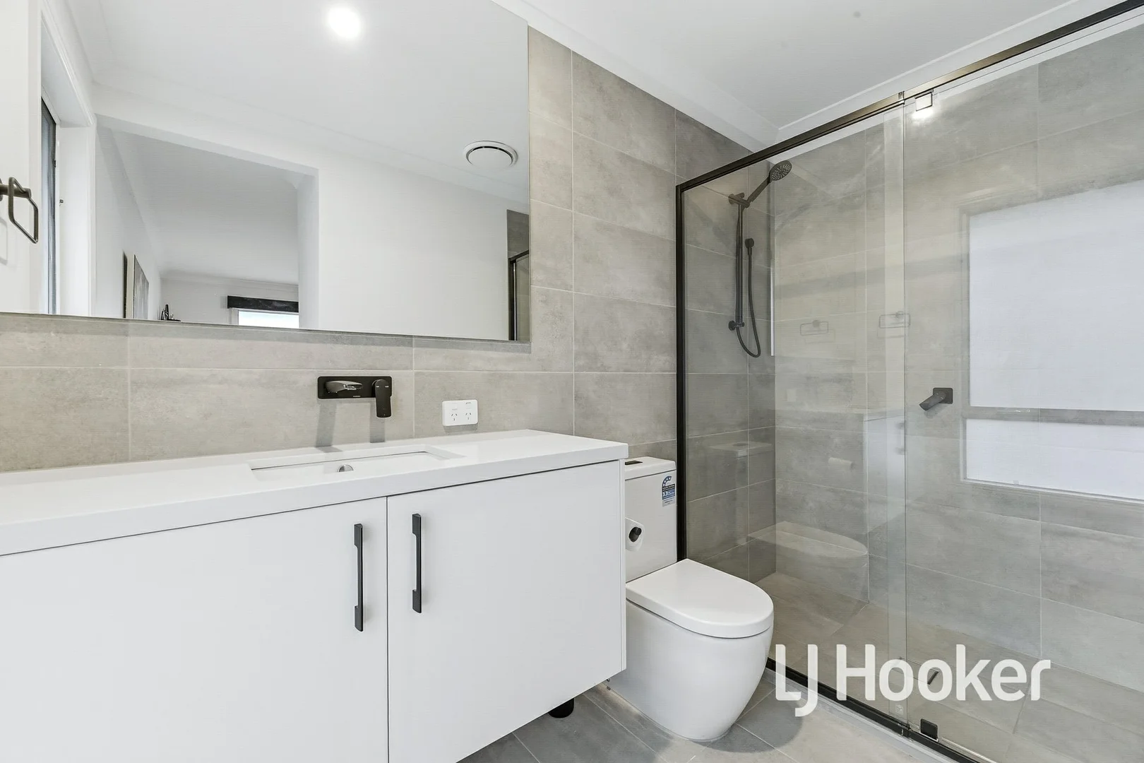 Additional image 23 of 3 Pridley Boulevard, Officer South VIC 3809