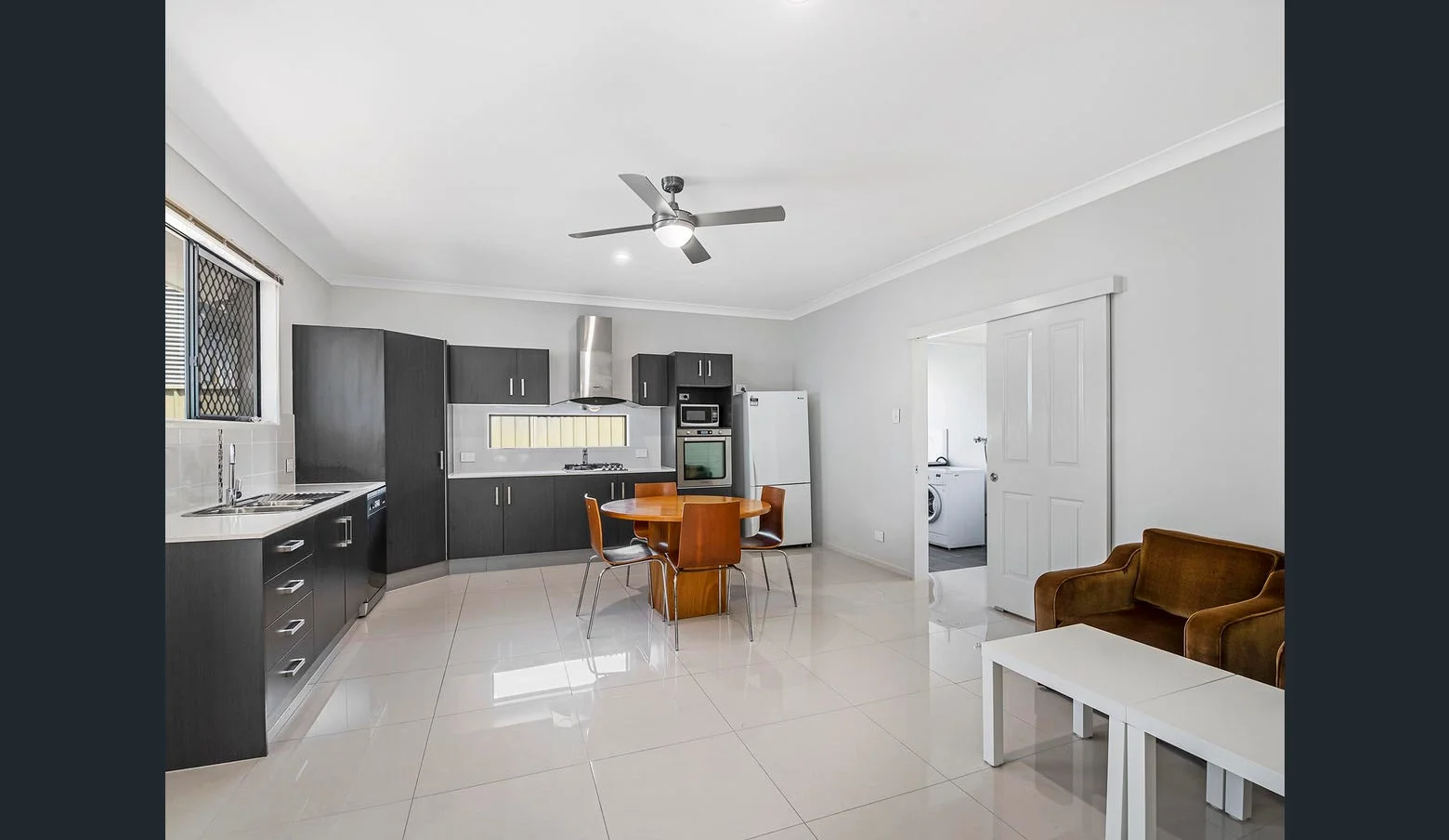 Additional image 2 of 3a Hinton St, Runcorn QLD 4113