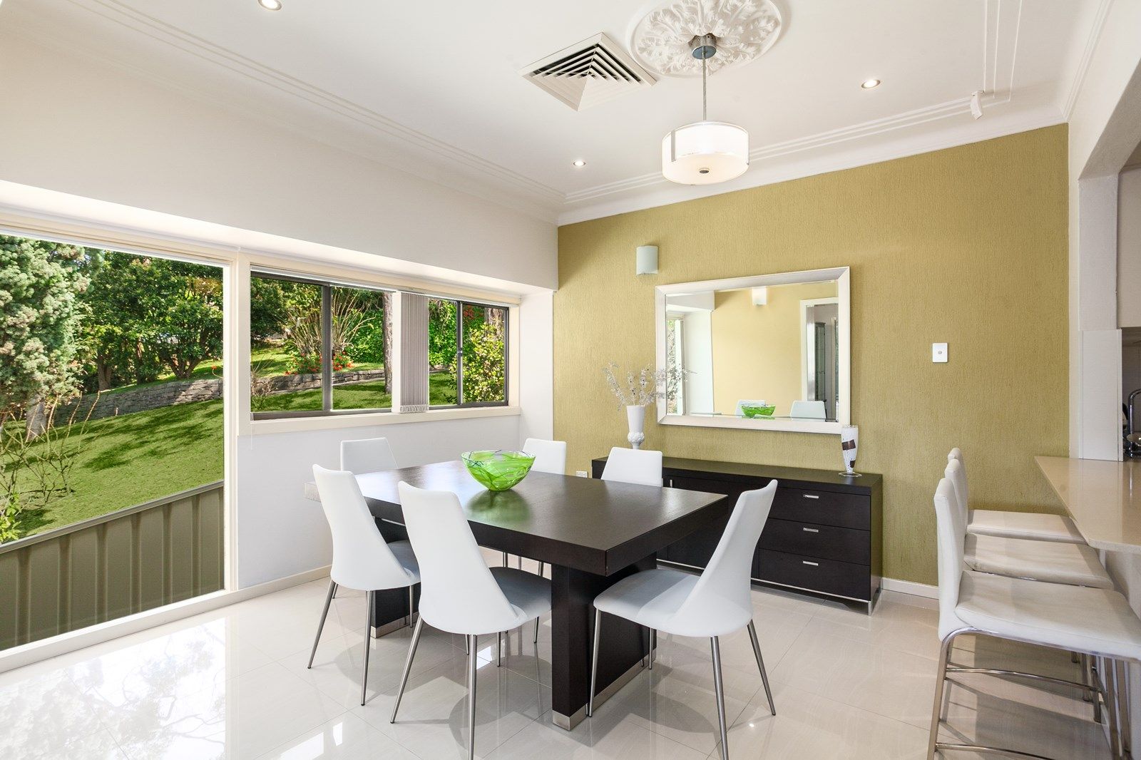 28 Mangerton Road, Wollongong NSW 2500, Image 2