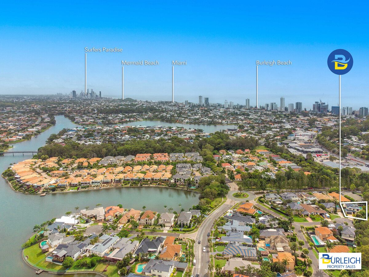 8 Tobago Court, Burleigh Waters QLD 4220, Image 2