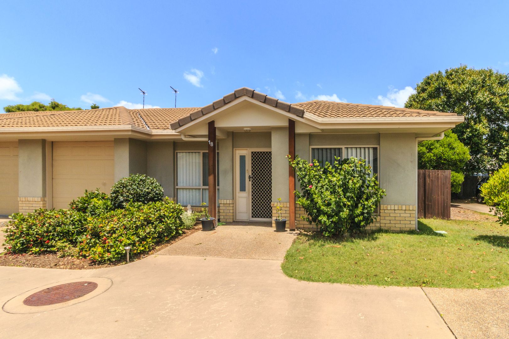 18/142-146 Elizabeth Street, Urangan QLD 4655, Image 2