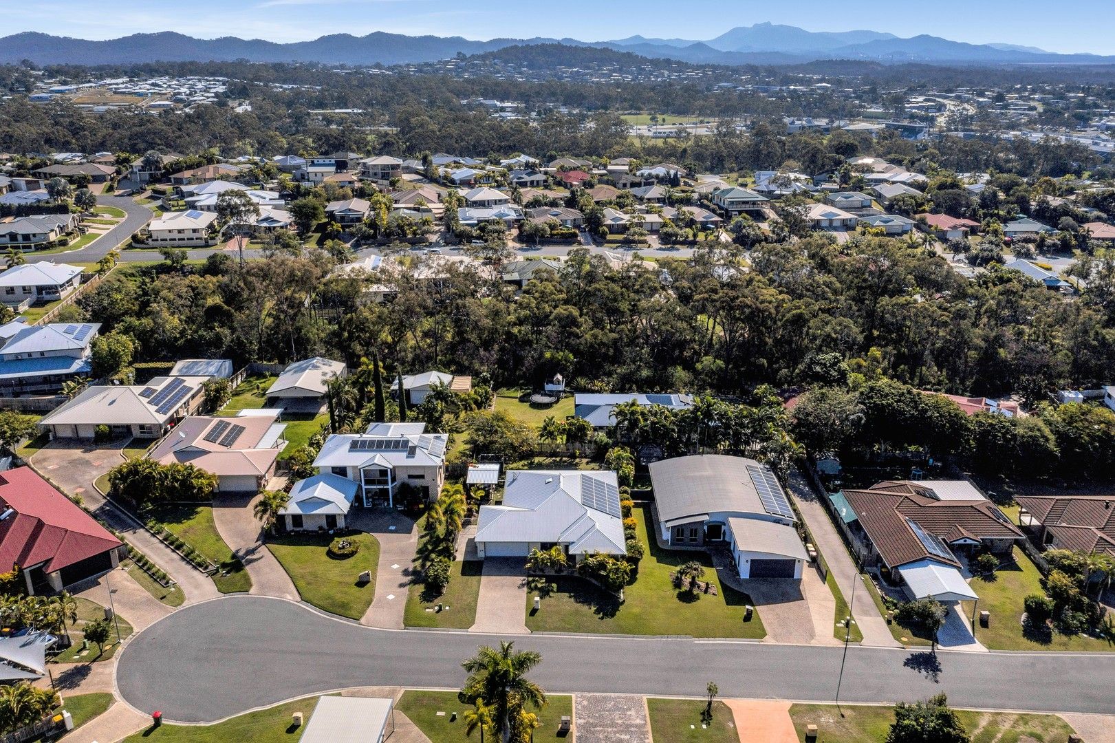 4 bedrooms House in 12 Georgia Court NEW AUCKLAND QLD, 4680