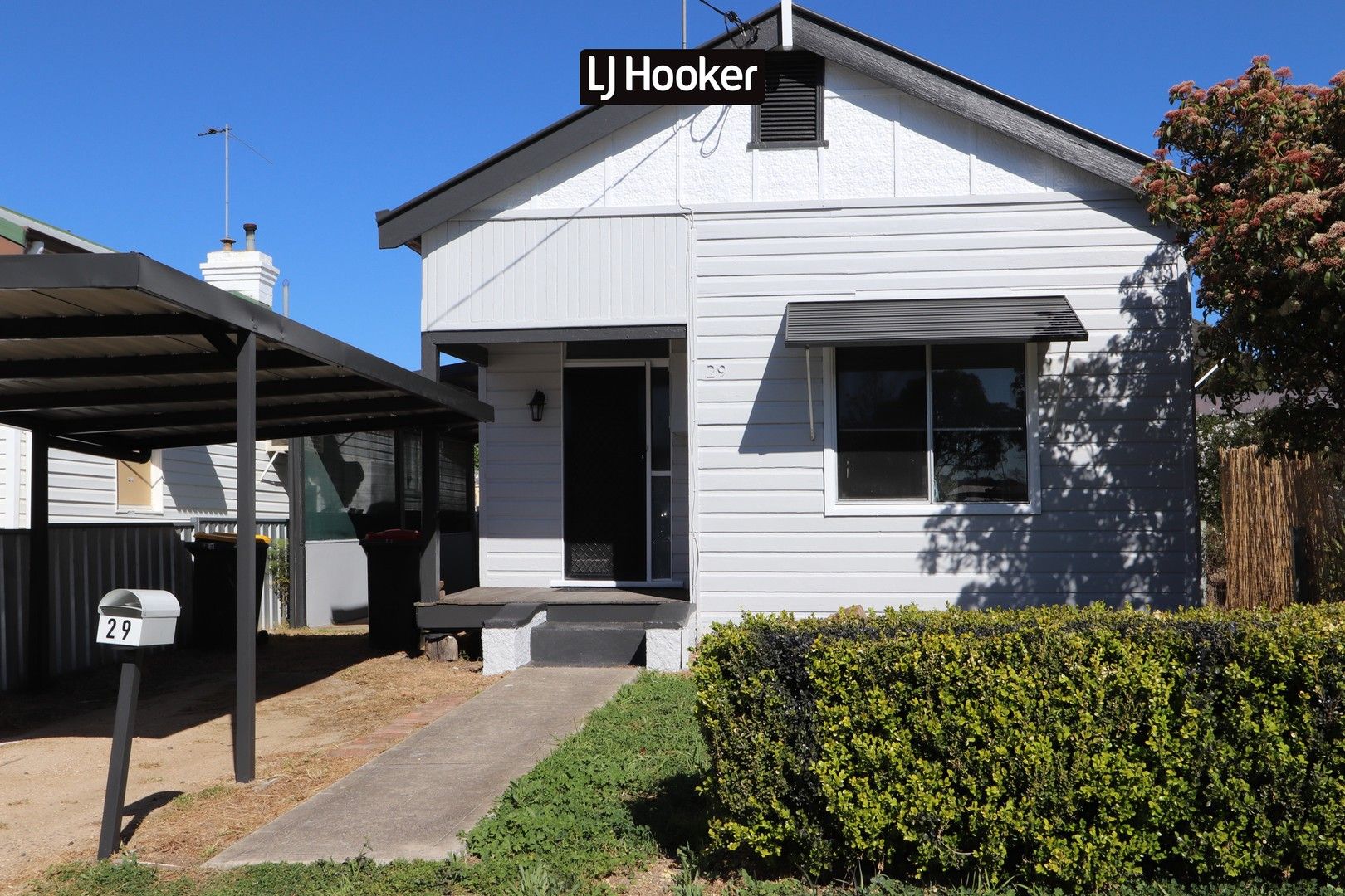 3 bedrooms House in 29 Greaves Street INVERELL NSW, 2360