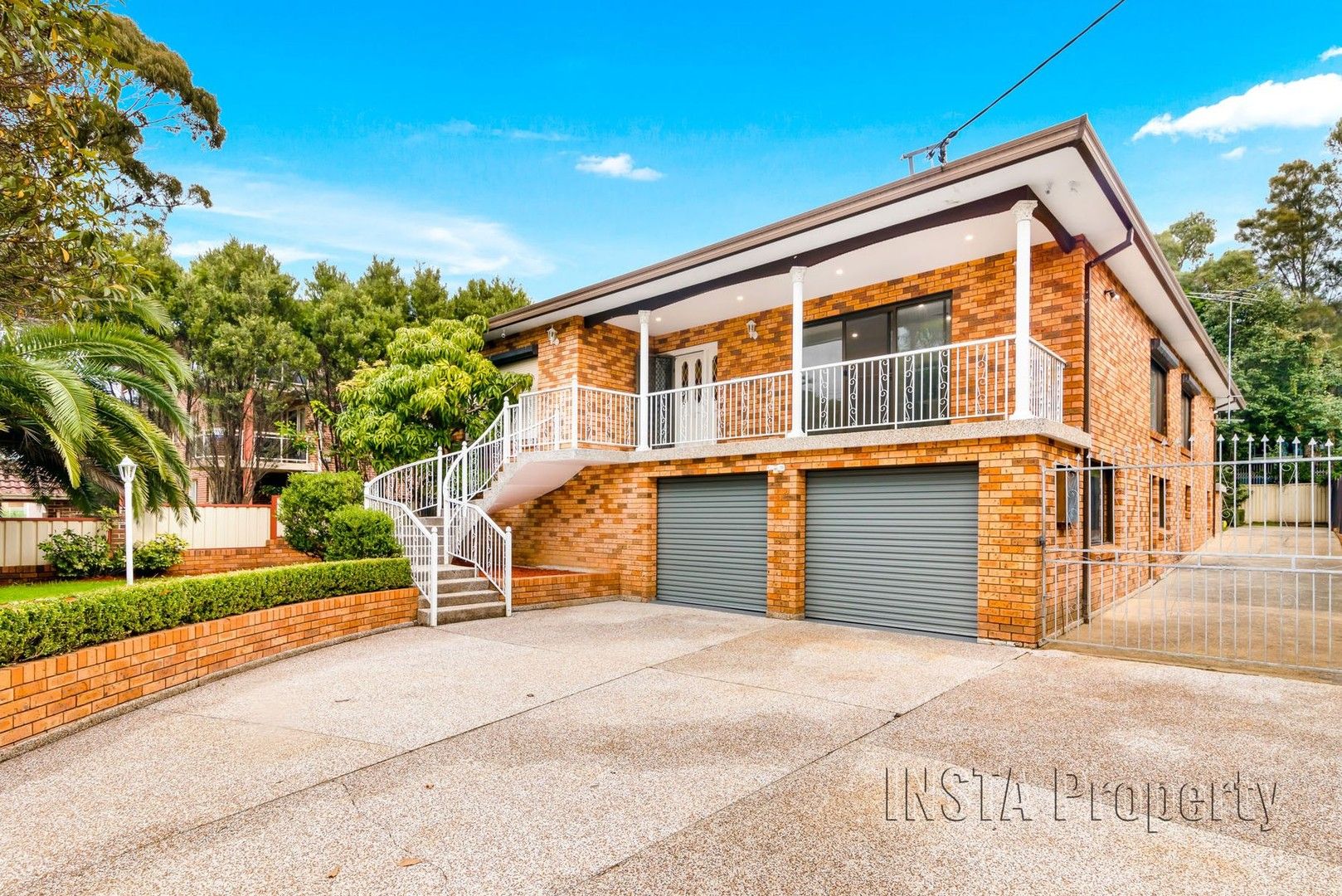 5 bedrooms House in 68 Cairds Avenue BANKSTOWN NSW, 2200