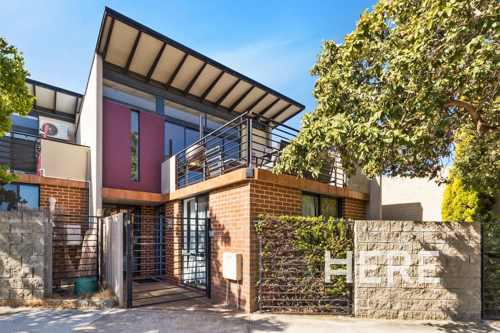 3 bedrooms Townhouse in 3/104 Scarborough Beach Road MOUNT HAWTHORN WA, 6016