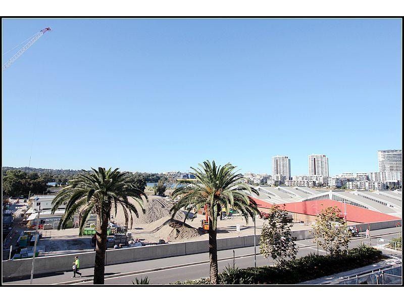 2 bedrooms Apartment / Unit / Flat in 502/18 Footbridge Blvd WENTWORTH POINT NSW, 2127