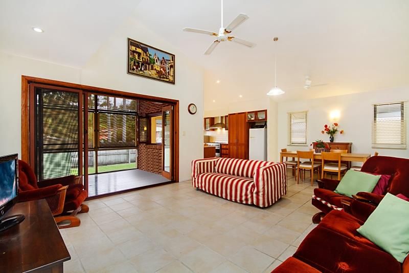 34 Boundary Street, Currumbin Waters QLD 4223, Image 0