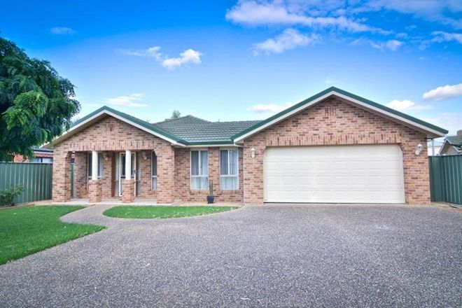 Picture of 2/4 Finch Court, EAST ALBURY NSW 2640