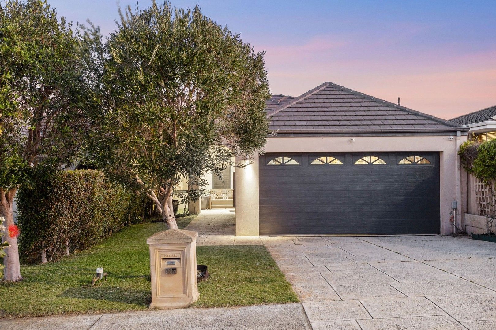 4 bedrooms House in 40A Malcolm Street NORTH BEACH WA, 6020