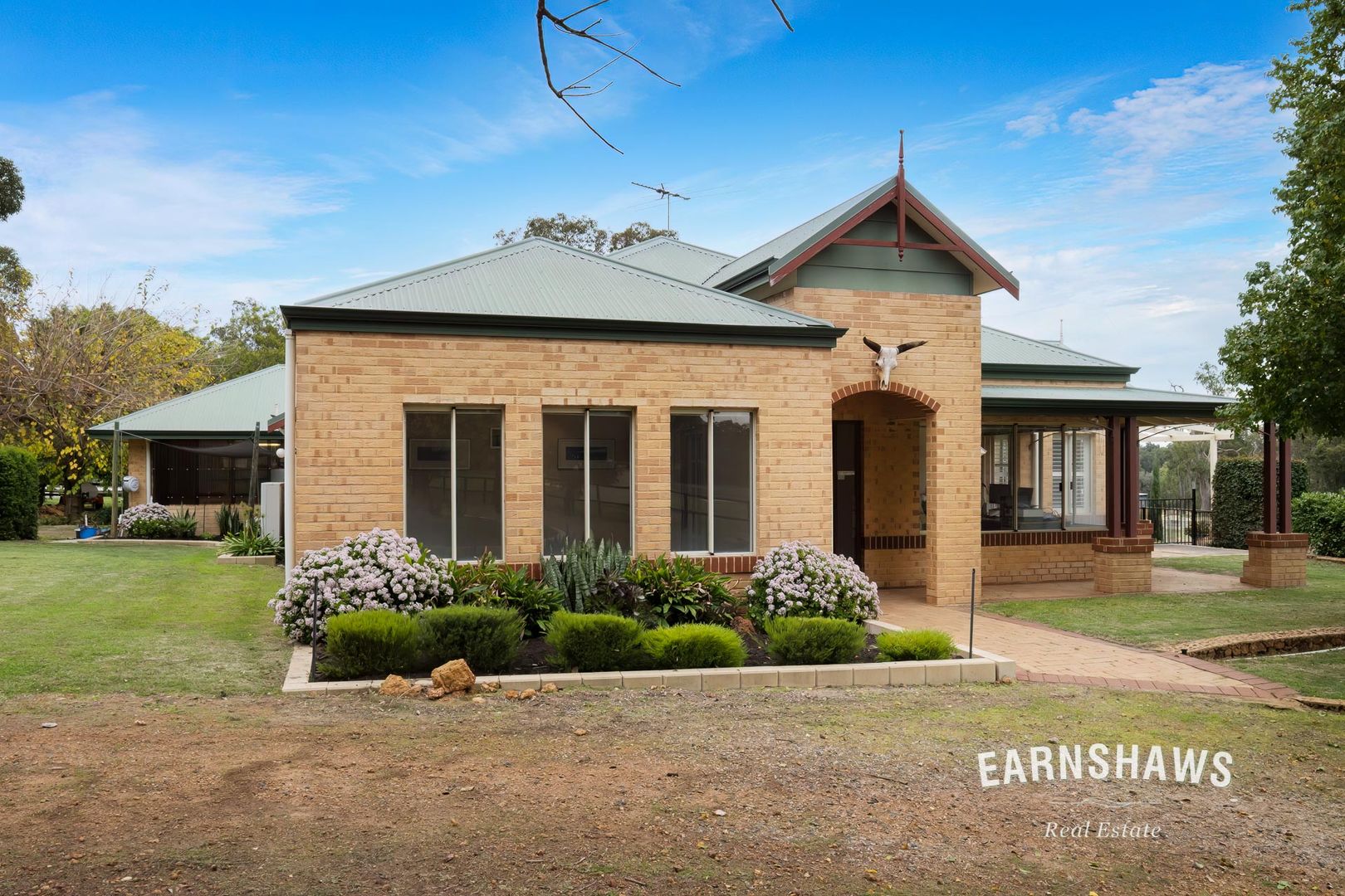 52 Country Road, Gidgegannup WA 6083, Image 1