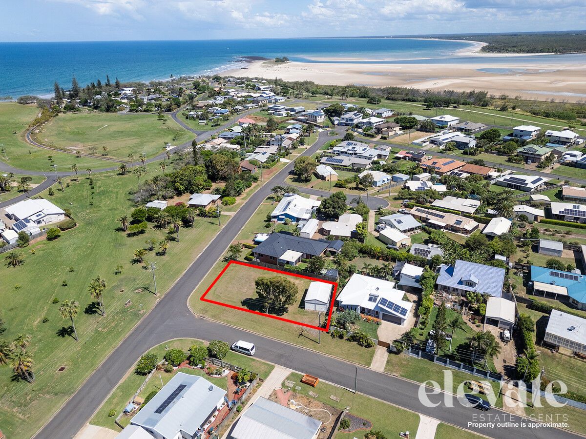 4 Bluewater Drive, Elliott Heads QLD 4670, Image 0