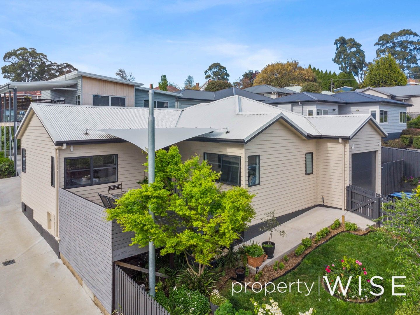 2 bedrooms House in 1/7 Weedon Avenue SOUTH LAUNCESTON TAS, 7249