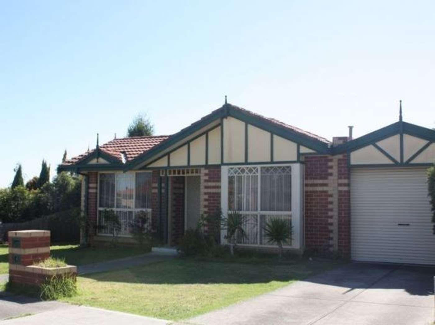 37A Carbon Crescent, Mill Park VIC 3082 Apartment For Rent 380