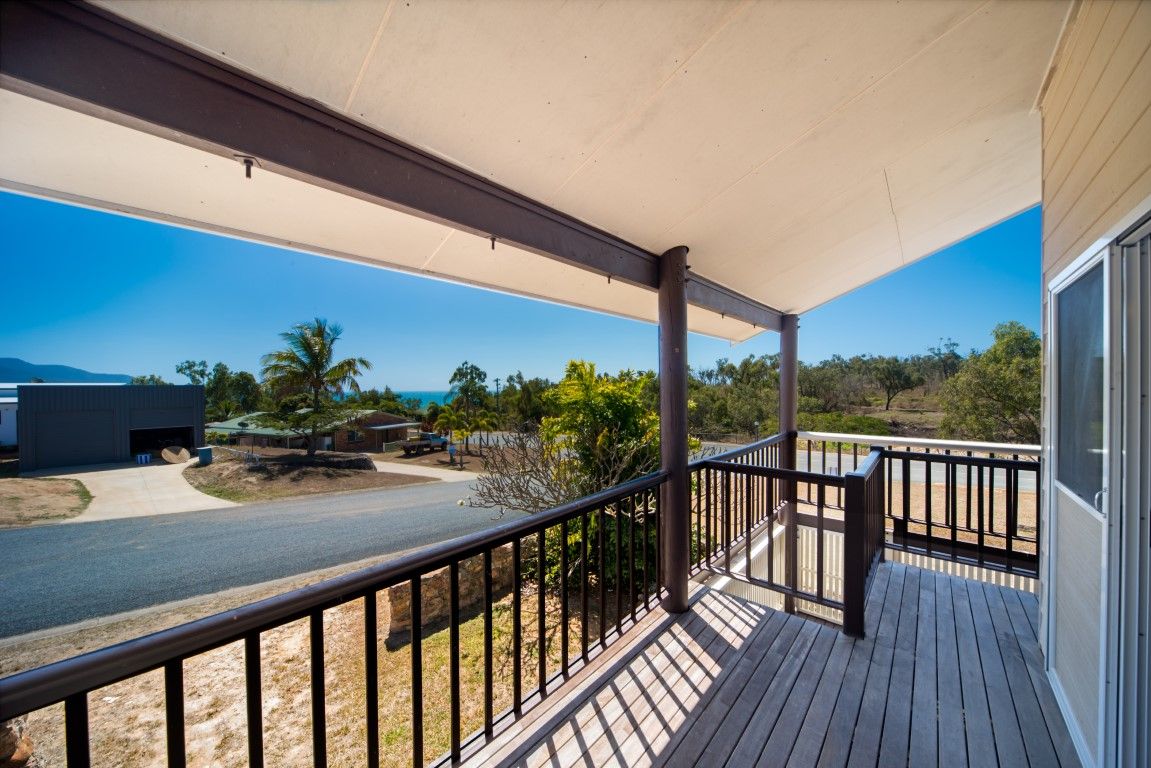 82 Blackcurrant Drive, Hideaway Bay QLD 4800, Image 1