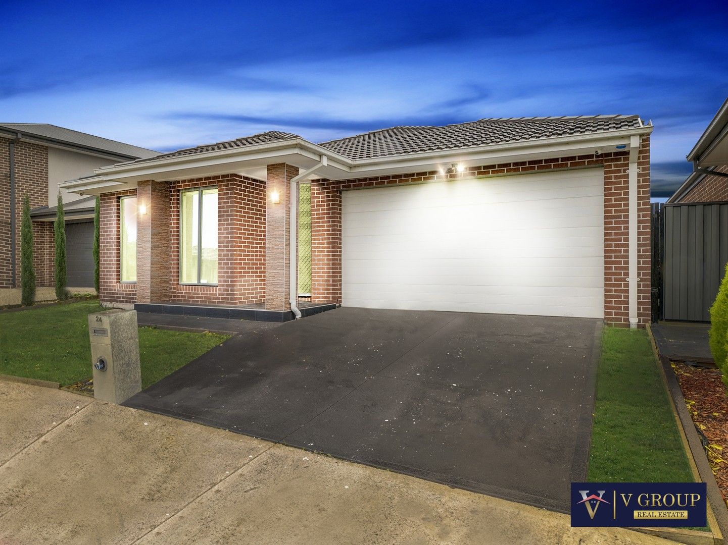 4 bedrooms House in 24 Kangaroo Road CRAIGIEBURN VIC, 3064