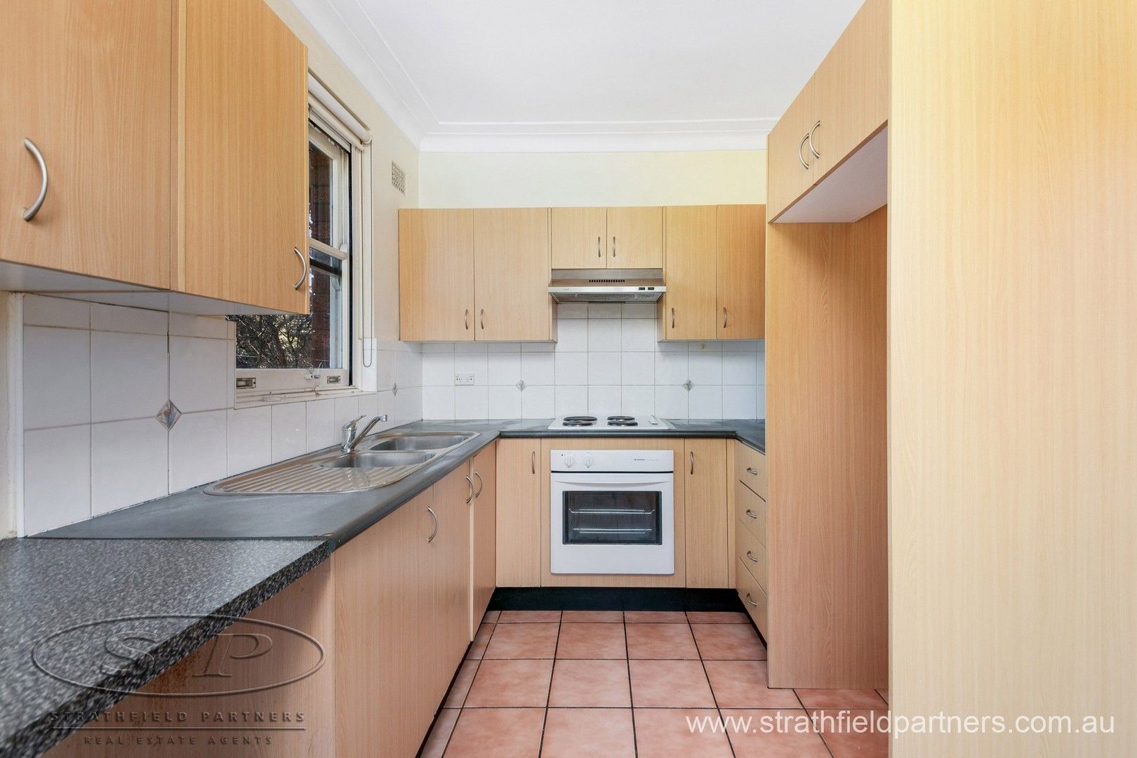 2 bedrooms Apartment / Unit / Flat in 7/17 Russell Street STRATHFIELD NSW, 2135