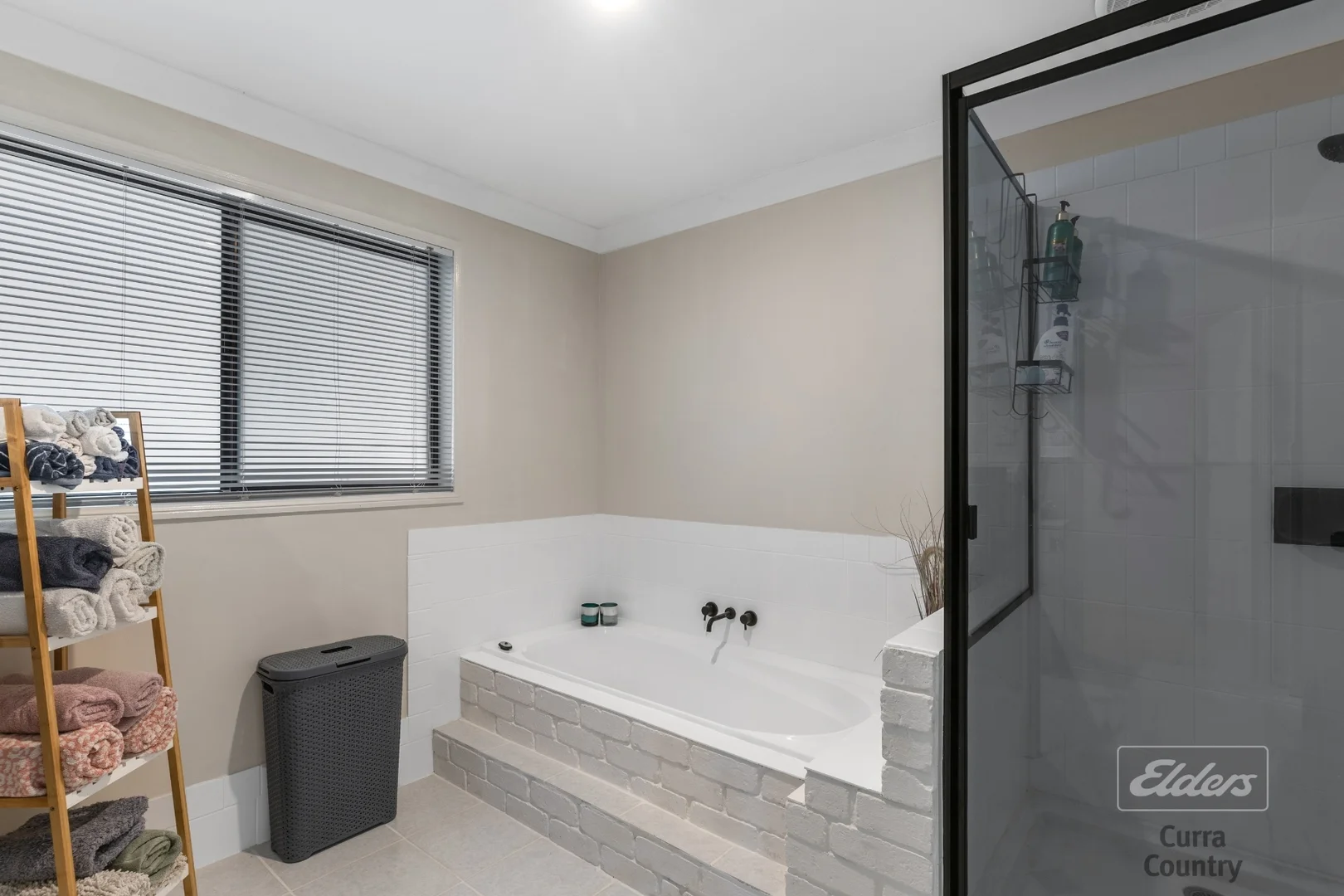 Additional image 11 of 13 Cross Crescent, Curra QLD 4570