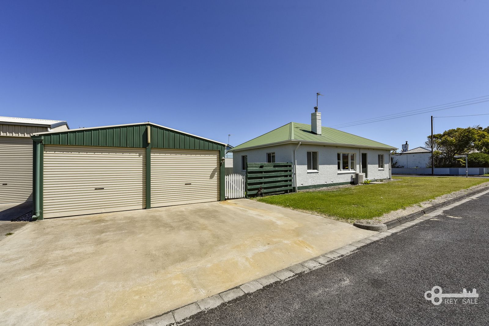 9 Bell Street, Port Macdonnell SA 5291, Image 1