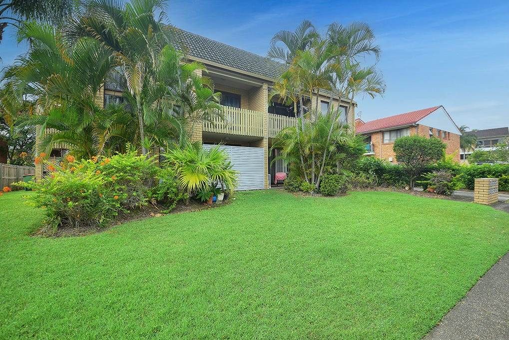 2 bedrooms Apartment / Unit / Flat in 5/30 Duet Drive MERMAID WATERS QLD, 4218