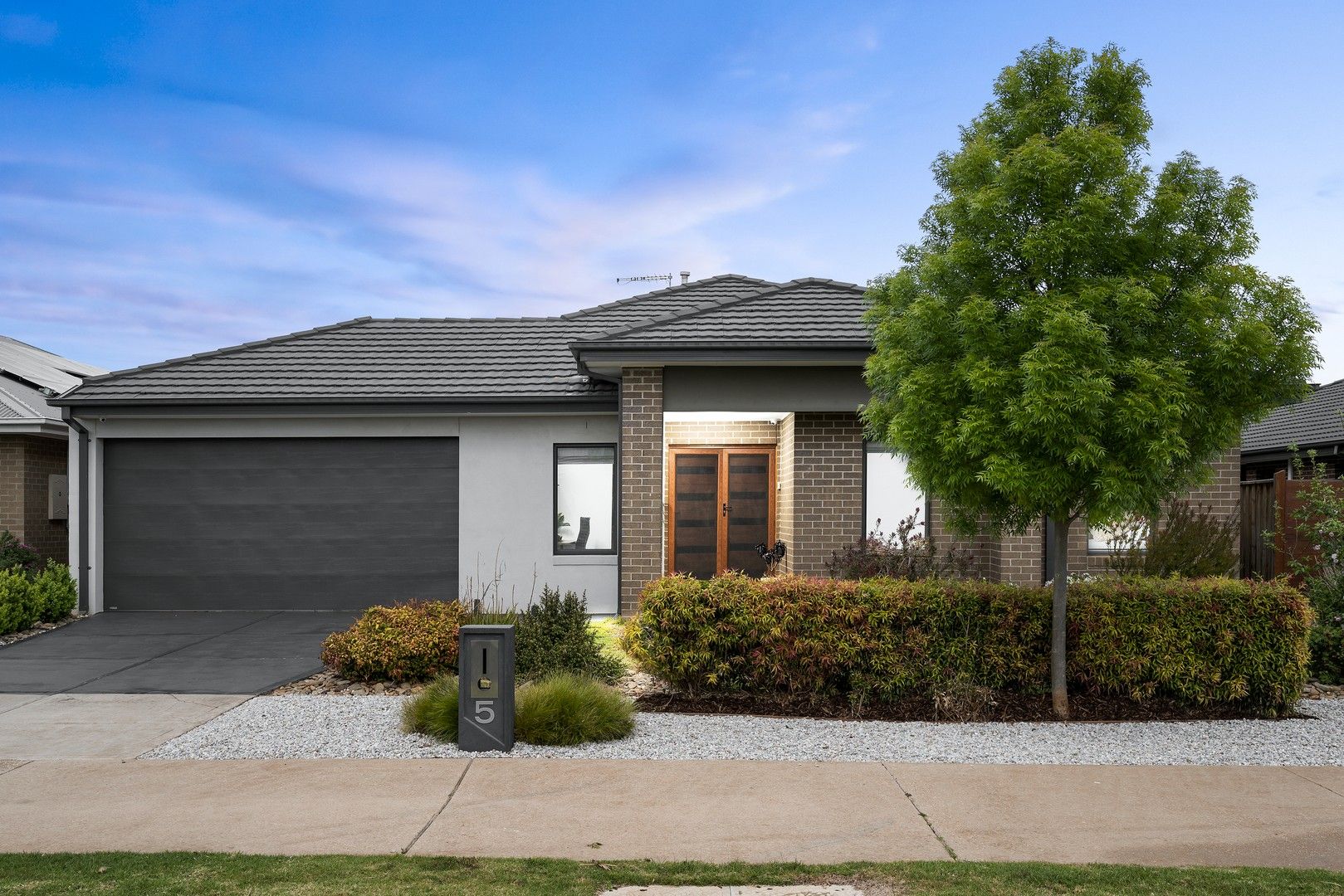 5 Arbourton Avenue, Aintree VIC 3336, Image 0