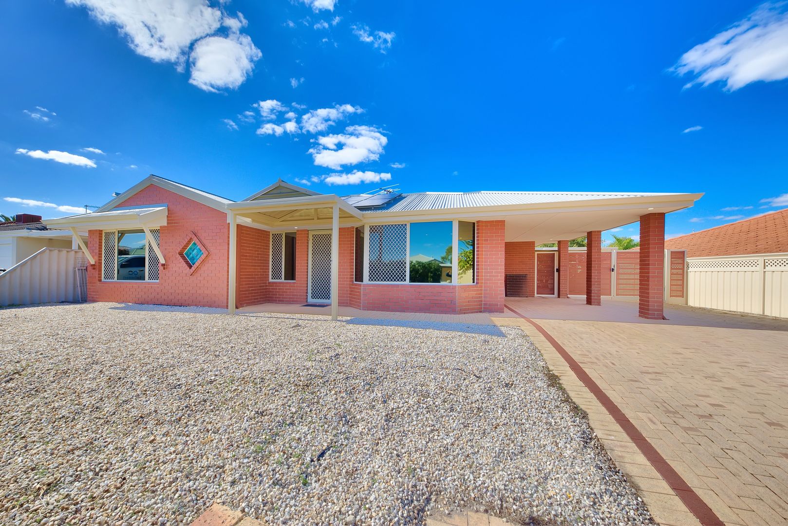 19 Allara Retreat, Quinns Rock Property History & Address Research