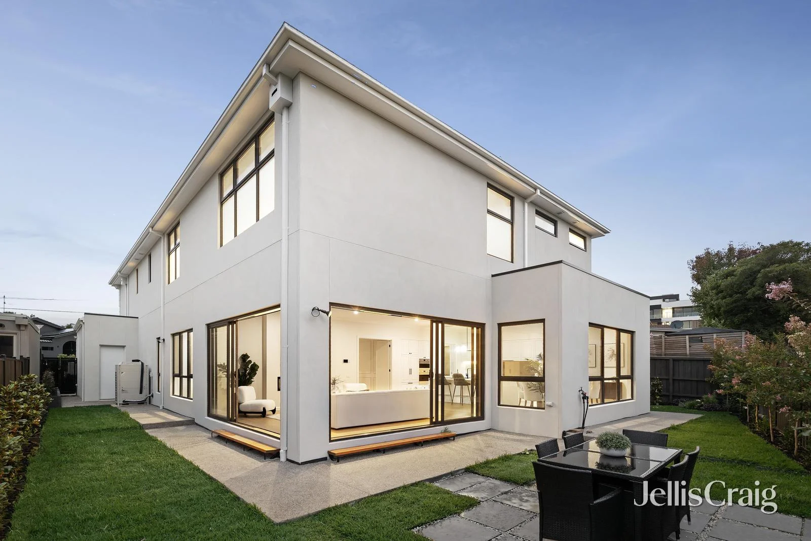 Additional image 16 of 5 Aminga Avenue, Doncaster East VIC 3109