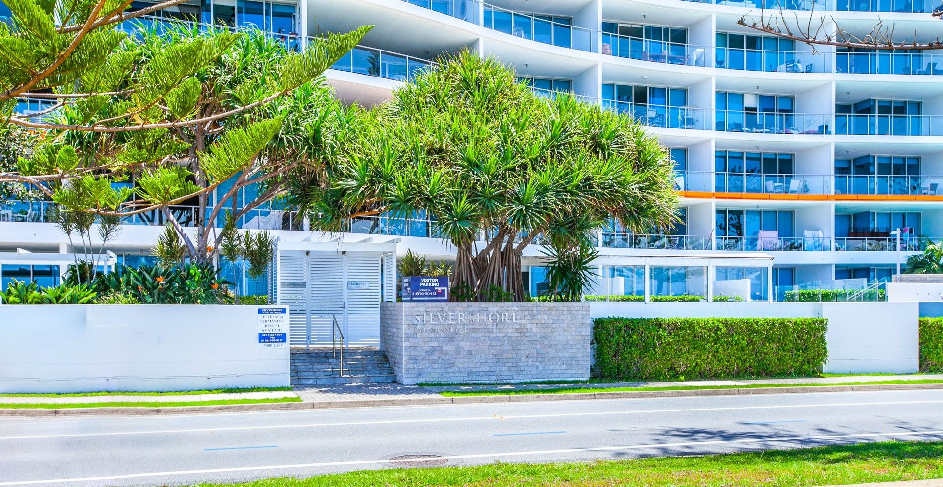 1 bedrooms Apartment / Unit / Flat in 303/430 Marine Parade BIGGERA WATERS QLD, 4216