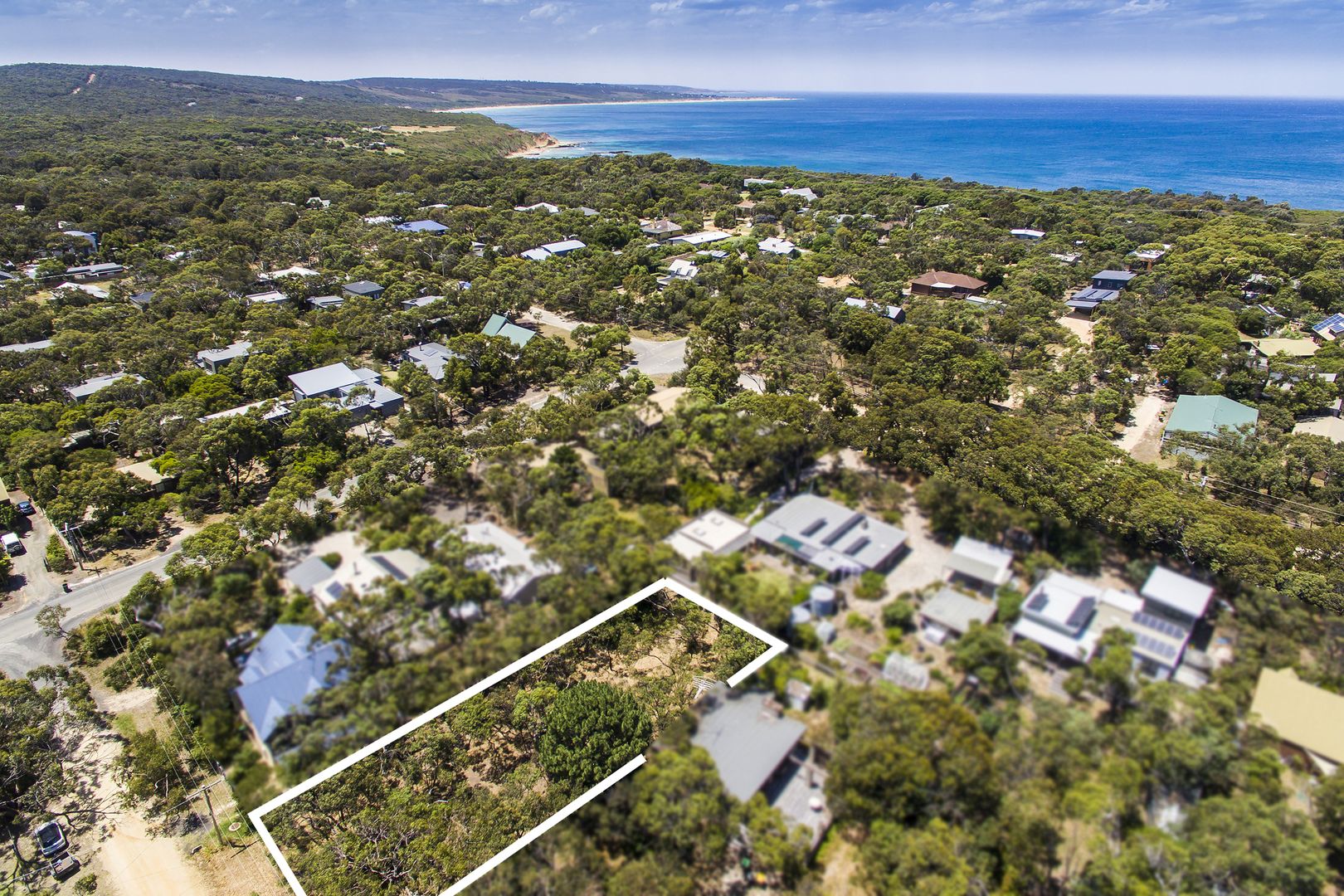2 Wright Street, Aireys Inlet VIC 3231, Image 2
